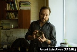 Anatolij Volkov pokazuje đulad iz kozačkog perioda.