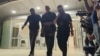 Bivši Glavni Specijalni tužilac Milivoje Katnić izveden iz prostorija Specijalnog policijskog tima oko 21.45. nakon devet sati saslušanja. 14. april 2024. 