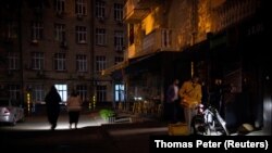 Russiýa Ukrainanyň ilatyny gorkuda saklamak üçin, ýurduň energiýa infrastrukturasyna zarbalary urýar.