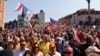 Demonstranti na ulicama Varšave, 4. jun 2023.