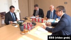 Sastanak kosovskog premijera Aljbina Kurtija, specijalnog predstavnika EU za dijalog Miroslava Lajčaka, visokog predstavnika EU za spoljnu politiku i bezbednost Josepa Borrella i predsednika Srbije Aleksandra Vučića u Briselu, 18. avgust 2022.
