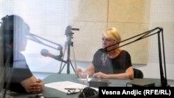 Gordana Suša u beogradskom studiju RSE