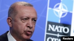 Turski predsednik Redžep Tajip Erdoan na konferenciji za novinare tokom samita NATO-a u Belgiji, 14. jun 2021.