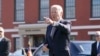 Predsjednik SAD-a Joe Biden stiže u Fort Lesley J. McNair u ponedjeljak, 4. aprila 2022.