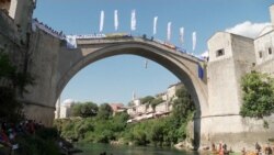 Snovi i ljubav lasta sa Starog mosta u Mostaru
