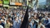 Protest u okrugu Svat provincije Hajber Pahtunva na severozapadnu Pakistana zbog nemoći vlade da spreči povratak pakistanskih talibana, 18. septembar 2022.