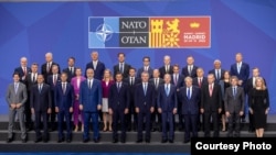 Svjetski lideri na summitu NATO-a u Madridu, Španjolska, 29. lipnja 2022.