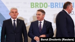 Članovi Predsedništva BiH pred sastanak na Brdu kod Kranja
