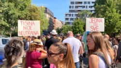 Protest podrške u Beogradu "Svi smo mi Nikolina" studentkinji Nikolini Sinđelić posle njenih izjava o policijskom nasilju i pretnje silovanjem, 19. avgusta 2025.