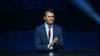 Aktvisti konservator, Charlie Kirk, gjatë një ngjarjeje të organizuar në mbështetje të Donald Trumpit më 2024. 
