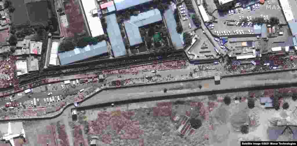 Velike gužve na istočnoj strani kabulskog aerodroma