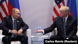 Tema neformalnog razgovora Putina i Trampa nije poznata