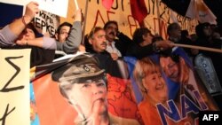 Демонстрация у парламента Кипра во время голосования по налогу на депозиты, 19 марта 2013 года