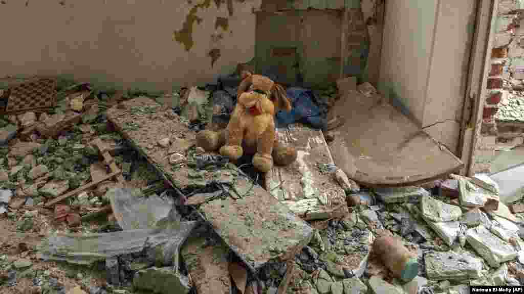 A child&#39;s toy in a ruined apartment in Chasiv Yar.