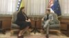 Aida Smajić (lijevo), ambasadorka BiH, prilikom prvog susreta po preuzimanju ambasadorske dužnosti sa Anom Brnabić, premijerkom Srbije, 29. novembra 2019. u Beogradu. 