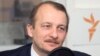 Сергей Алексашенко и Михаил Соколов дискутируют на тему: может ли обеспечить устойчивое развитие России экономическая политика правительства Владимира Путина