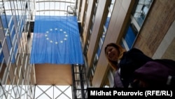 Zastava Evropske unije u zgradi Delegacije EU u BiH, Sarajevo