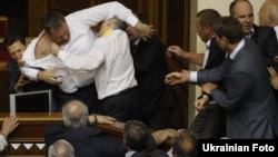 Бійка у Верховній Раді під час розгляду мовного питання. Київ, 24 травня 2012 року
