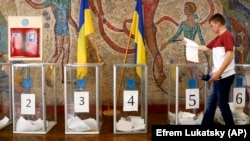 Glasovanje na parlamentarnim izborima u Kijevu, 21. 7. 2019.