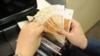 Mинимална плата: Засега e извесно само зголемувањето од 1.800 денари 