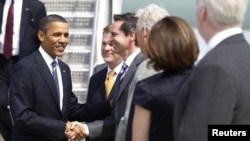Президент США Барак Обама прибув в Торонто на саміт G8 і G20, 25 червня 2010 року