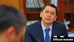 Kyrgyzstan - Kyrgyzstan's Prime Minister Omurbek Babanov, Bishkek, on 30Mar2012
