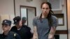 Brittney Griner ispraćena je iz sudnice nakon saslušanja u Himkiju nedaleko od Moskve, Rusija, 4. augusta 202.