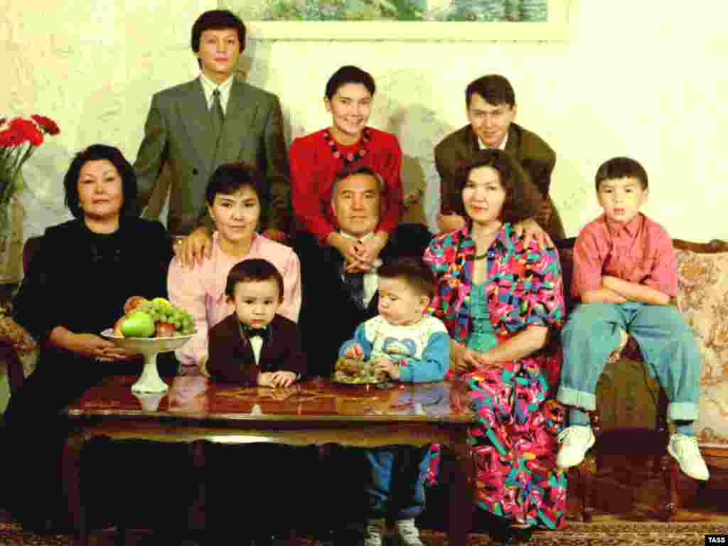 Роҳат Алиев ба ривояти тасвир.