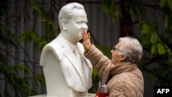 Vraćanje kadrova iz vremena Slobodana Miloševića