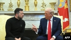 უკრაინის პრეზიდენტი, ვოლოდიმირ ზელენსკი და აშშ-ის პრეზიდენტი, დონალდ ტრამპი 