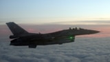 F-16 harby uçary (arhiw suraty)