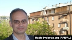 Levon Zurabian
