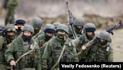 «Зелені чоловічки» у Криму
