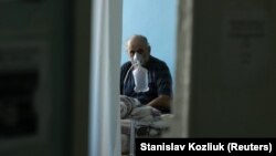 За минулу добу шпиталізували 3 828 людей