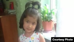 5-летняя Диёра Бахронова из Самарканда с двухмесячного возраста борется с онкологическим заболеванием. 