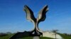 Grabar-Kitarović i Rivlin u spomen području Jasenovac