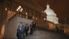 Переговоры в Конгрессе США по поводу "фискального утеса" продолжались очень долго.