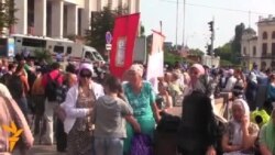 Ukrainian Activists Protest Visit By Putin And Patriarch (IN UKRAINIAN)