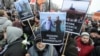 Плакаты на митинге против фальсификации итогов выборов