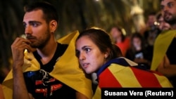Tisuće demonstranata pratilo je govor predsjednika Katalonije na ulici