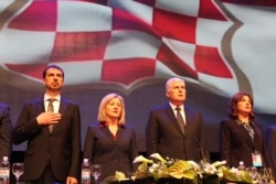 Pismo Čavare (krajnje lijevo, na fotografiji sa vrhom HDZ BiH) možete pročitati klikom na fotografiju
