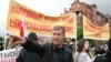 В 2011 года, когда в обществе назрел гражданский протест против правления экс-президента Эдуарда Кокойты, Тедеев возглавил это недовольство и встал рядом с лидером оппозиции Аллой Джиоевой