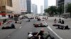 Жители Гонконга обратились к G20 с призывом "освободить" город