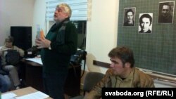 Уладзімер Арлоў (зьлева) і Зьміцер Бартосік