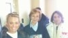 (Фото з Twitter Андрія Шевченка @ashevch) Народні депутати Олександра Кужель, Людмила Денісова і Тетяна Слюз у Харківській лікарні, де лікують Тимошенко, Харків, 16 січня 2013 року