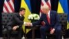 Президент України Володимир Зеленський (ліворуч) і президент США Дональд Трамп. Нью-Йорк, 25 вересня 2019 року