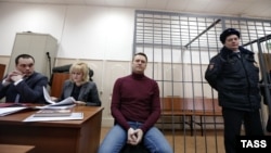 Алексей Навальний Москва шаҳридаги судда, 2014 йил 28 февраль.