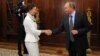 Уполномоченный по правам ребенка Анна Кузнецова и Владимир Путин