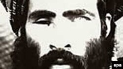 Mullah Mohammad Iakoob, novi i ambiciozni vojni šef koji je preuzeo finansiranje talibana, sin je pokojnog talibanskog duhovnog vođe Mullah Mohammada Omara (gore) .