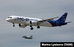 თვითმფრინავი МС-21